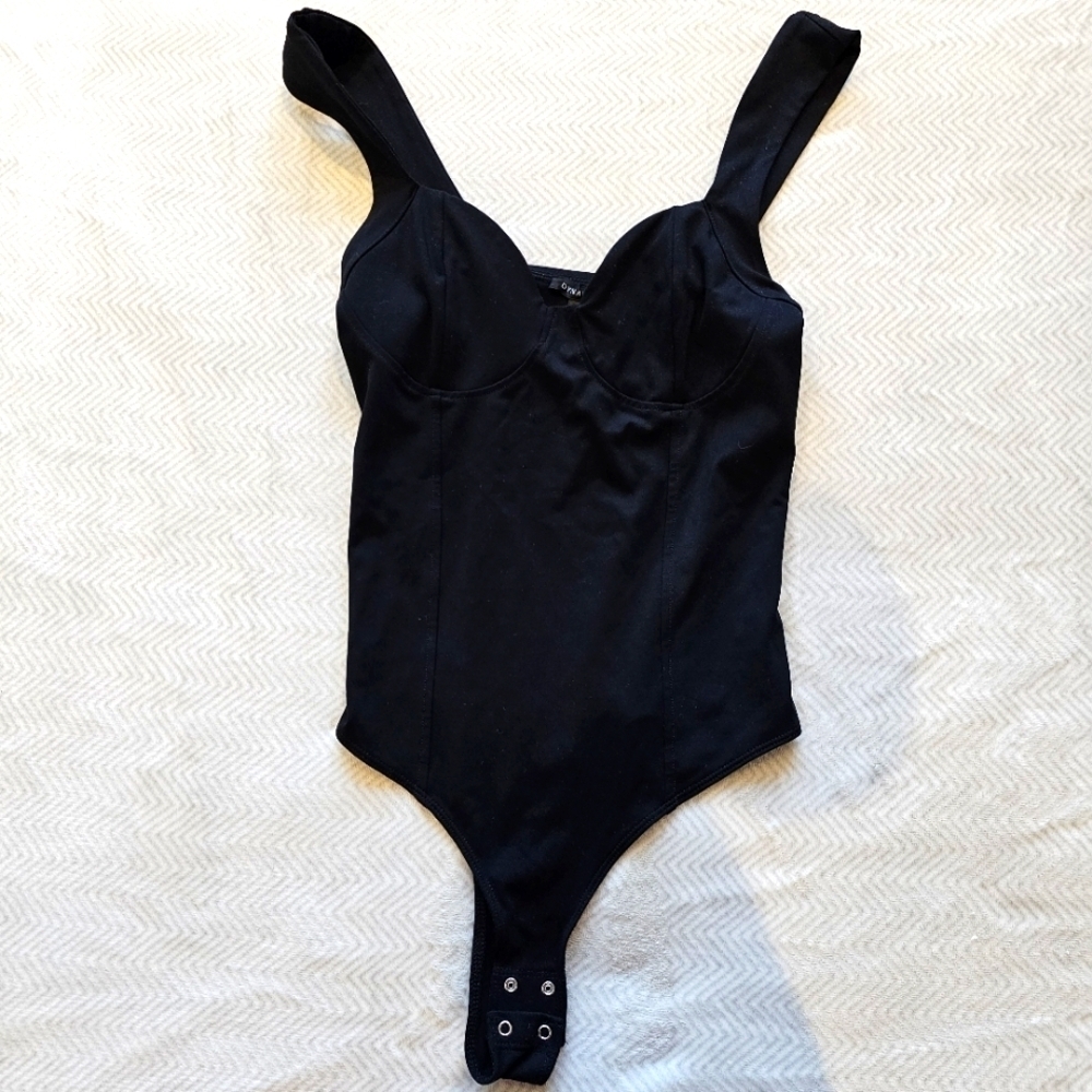 💥4 for $25💥 Dynamite black body suit